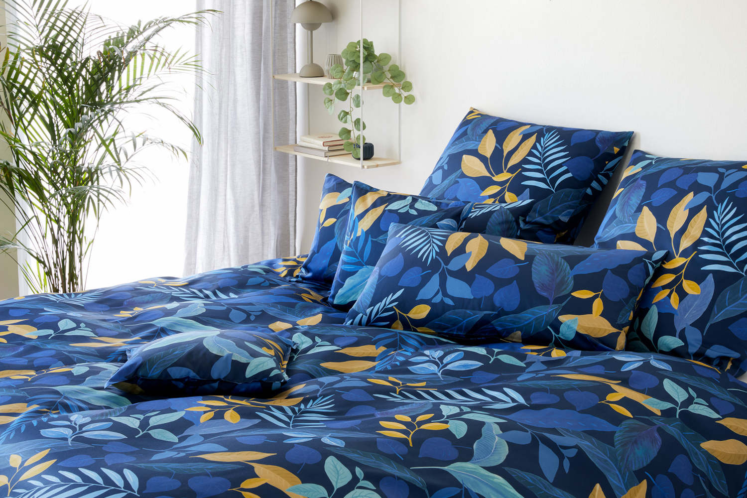 Elegante Seiden Satin Bettwäsche Phantasy blau aus 100% Baumwolle