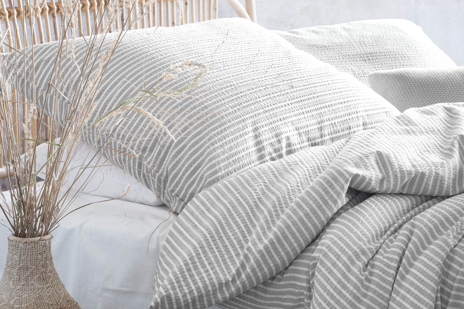 Irisette Seersucker Bettwäsche Tommi aus 100% Baumwolle, silber, 155x220 cm